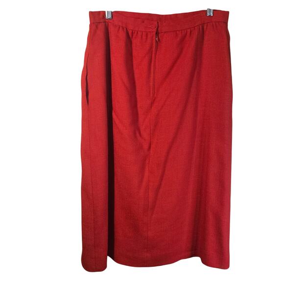 Stephen Douglas Red Midi Skirt, Size 16 – Timeless Classic Midi Skirt [0386] - Picture 2 of 7